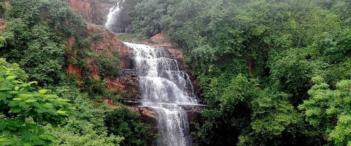 malwadi gundam water falls
